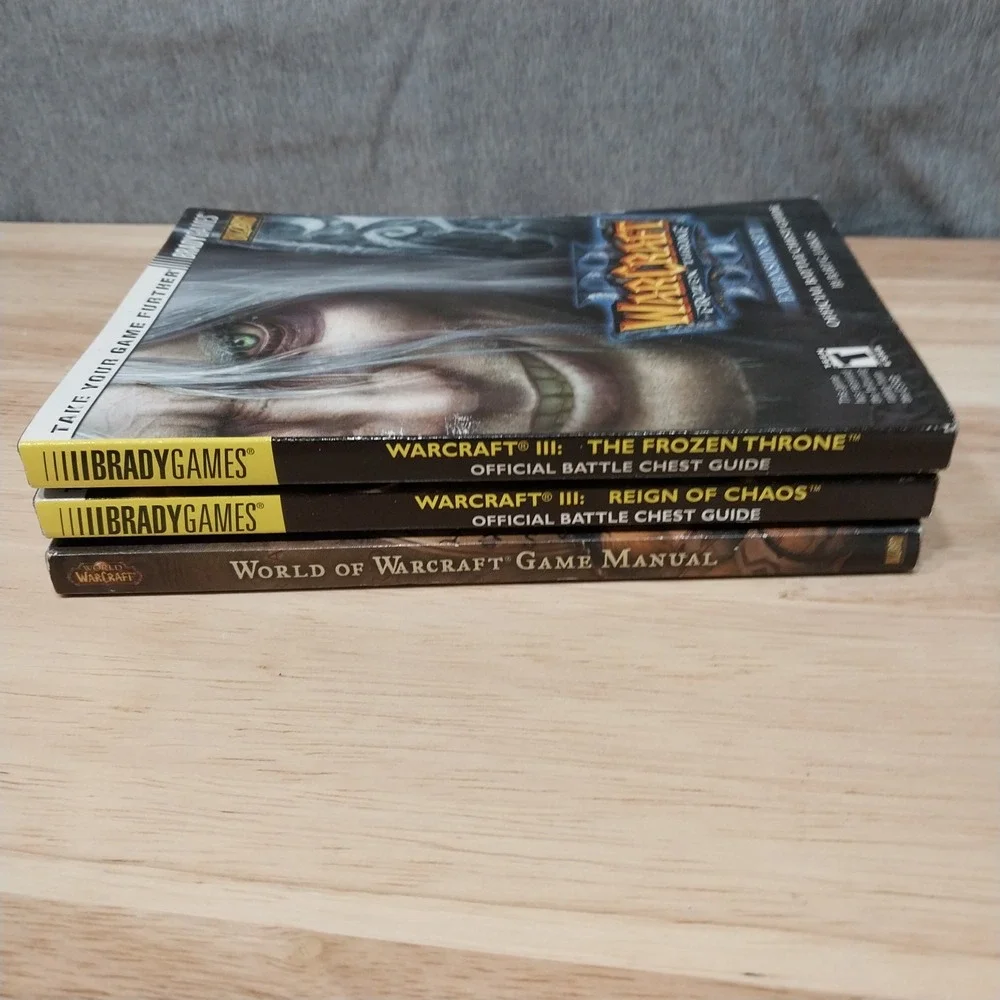 BradyGames Warcraft III & World of Warcraft Strategy Guide Lot 3